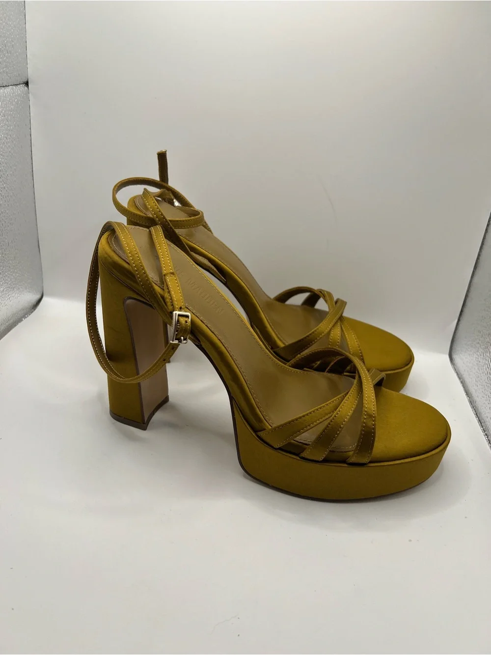 Steve Madden olive Platform Block Heel Sandals